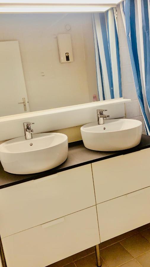 Ruim, Lichtrijk Appartement Met Groot Terras Uitstekend Gelegen In De Panne Exteriér fotografie