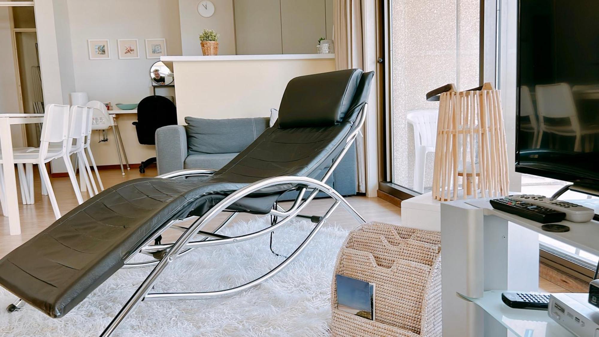 Ruim, Lichtrijk Appartement Met Groot Terras Uitstekend Gelegen In De Panne Exteriér fotografie